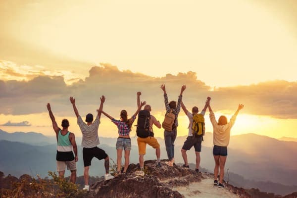 Why Group Travel is the Future for Working Professionals